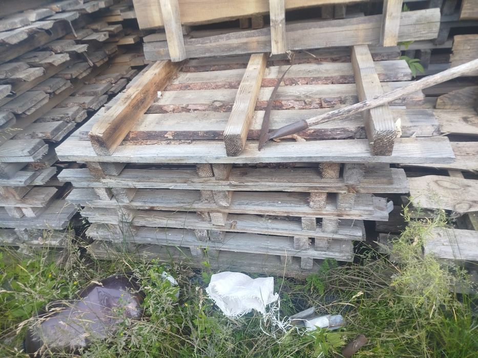 Продам піддони для блоків