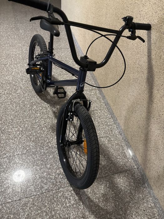 Sprzedam rower bmx. Mam dowót zakupu nowy rower nie jezdzone wogule
