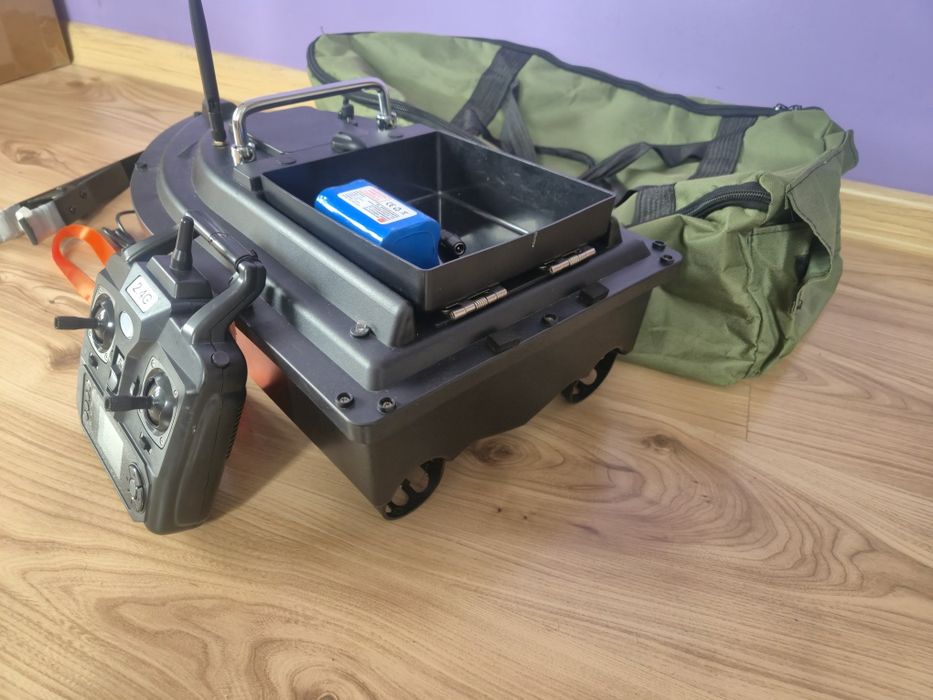 Łódka zanetowa d16 gps