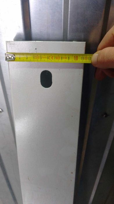 Короб захисний металевий білий 146 см