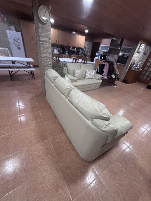 Sofas em bom estado