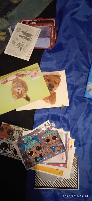 Картки з різних колекцій