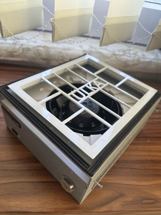 Вмонтована витяжка Ülka X2F