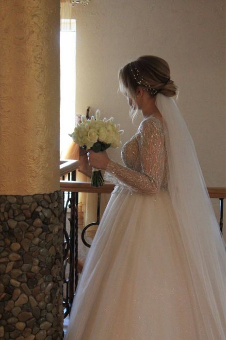 Весільне плаття, 44 розмір