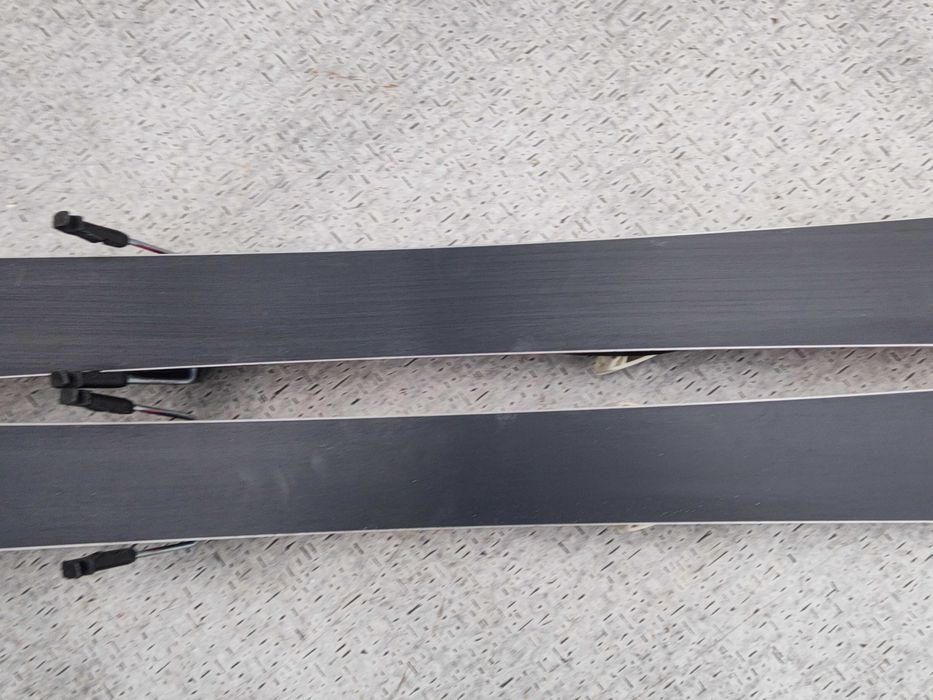 Juniorskie narty DYNAFIT VR07 120 cm! Ładne i po serwise!