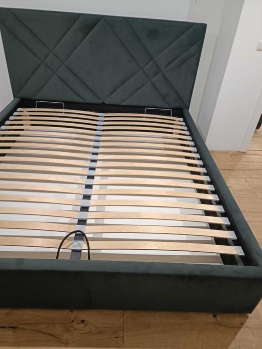 Łóżko tapicerowane 140,160,180x200 pojemnik, producent