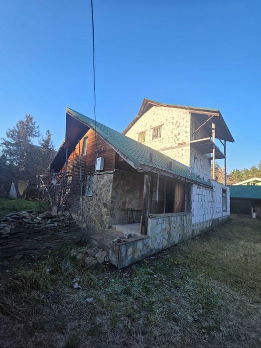 Стоянка Домоволодіння