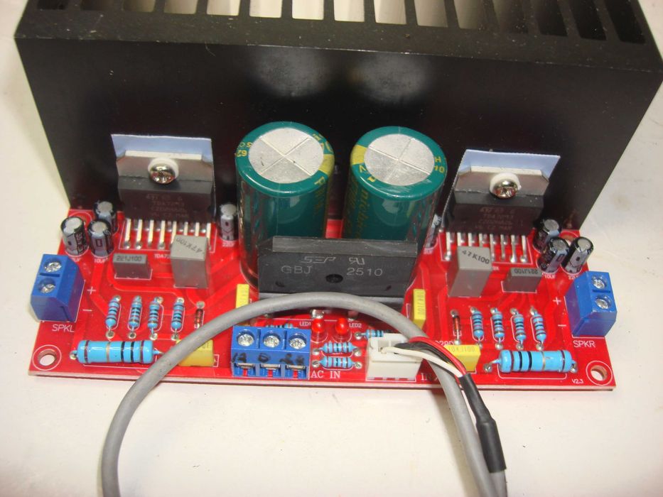 Powerful Amplifier64740603047299121