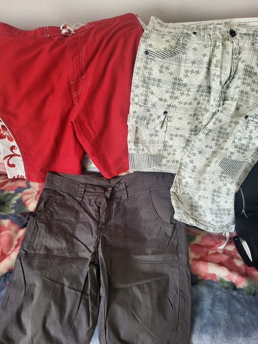 Spodenki  męskie  3sztuki w pasie 46cm cena 8zlotych