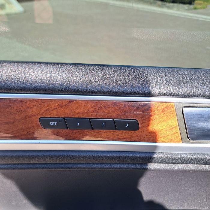 Тоурег 3.0дизель.2011рік.