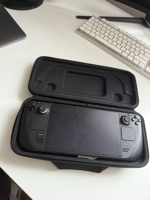 STEAM DECK LCD 512GB + etui + karta SD