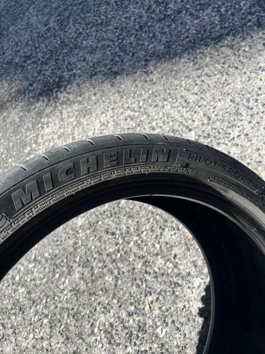 235/40/18 Michelin 2 pneus