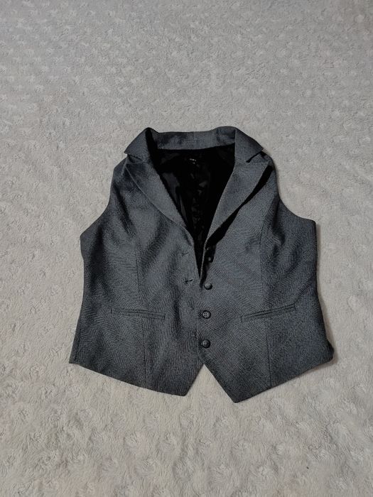 Kamizelka, r. 40, stan bdb
