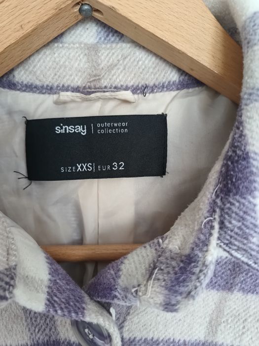 Kurtka w kratę Sinsay M