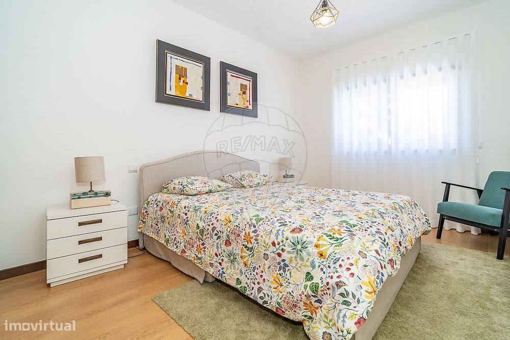 Moradia T4 para venda