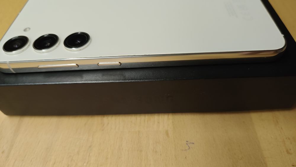 Samsung Galaxy S23