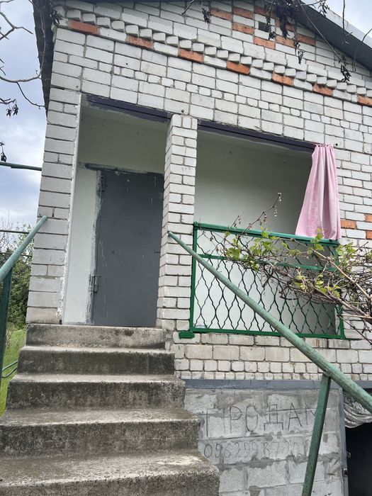 Срочно продам  классную дачу рядом с КПК Днепровский! Gladshenko