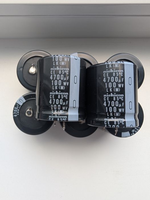 Конденсаторы SNAPIN  Nichicon 4700uF 100v