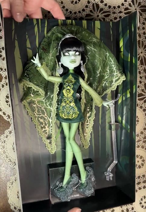 Monster High Scarah частково распакована