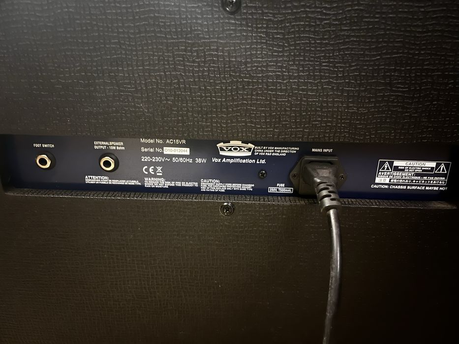 Amplificador Vox AC15 VR