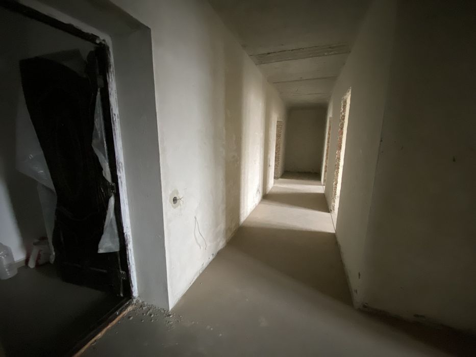 Продаж 3x-кімнатної квартири у Центрі по вул. Лисенка