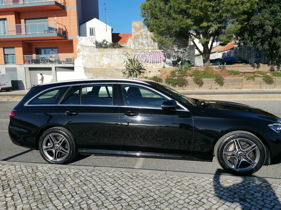 Vendo Mercedes E 300 de AMG Line