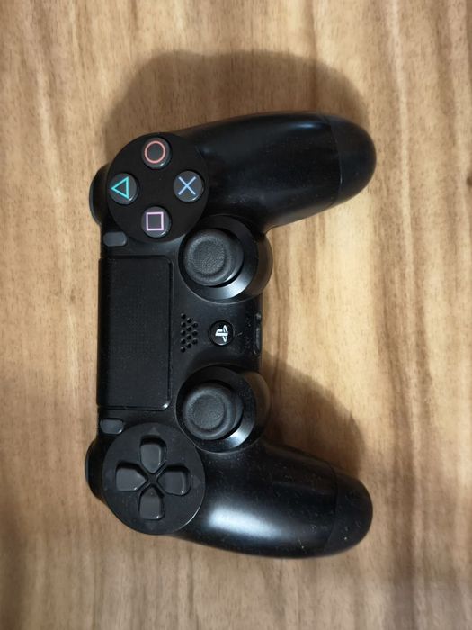 PlayStation 4 Slim 1TB, идеальное состояние(не вскрывался))