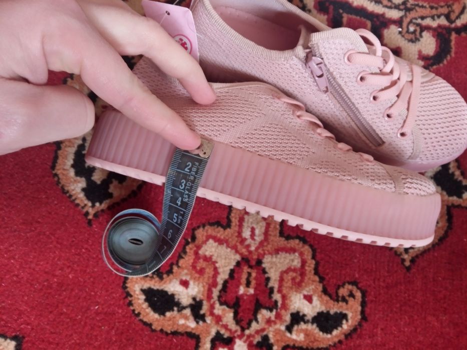 Продам нові кеди дитячі