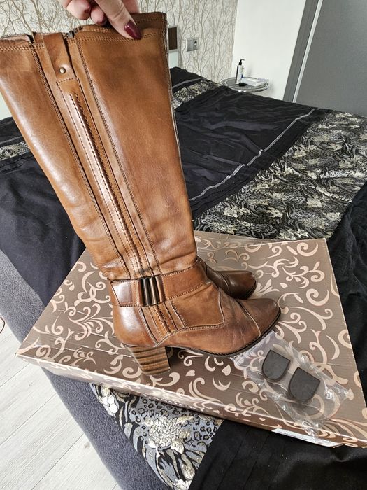 Kozaki  skórzane Lasocki rozm,38