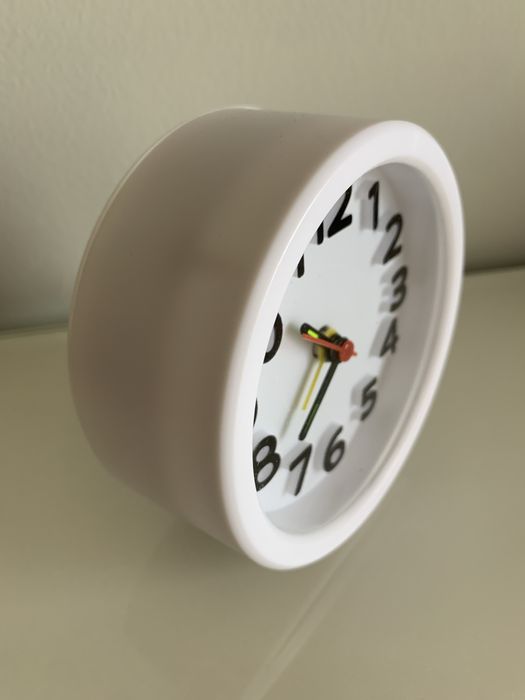 Relógio Despertador Analógico