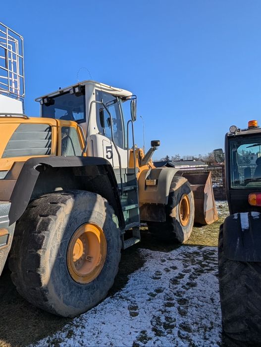 Навантажувач LIEBHERR L576 2+2