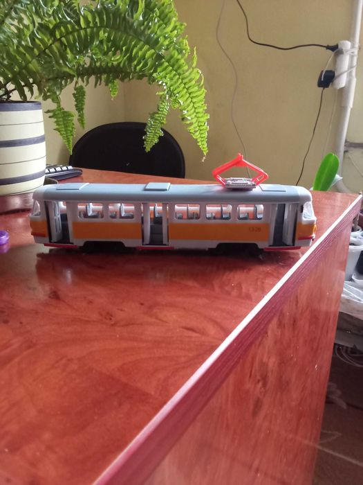 Трамвай і камаз за одну ціну