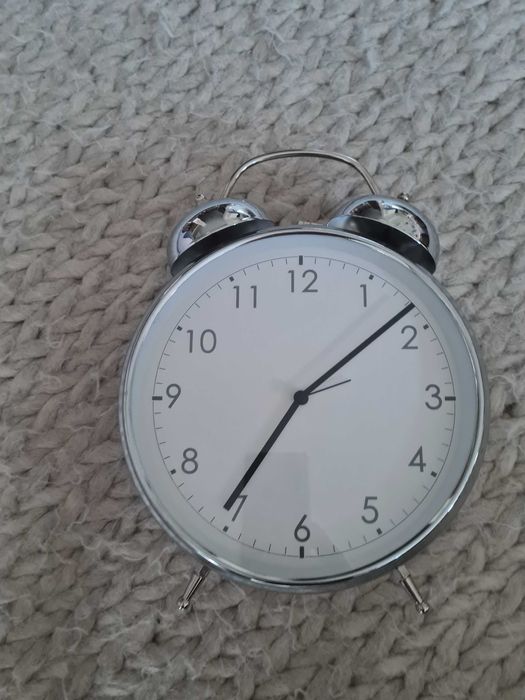 Zegar, budzik stojący