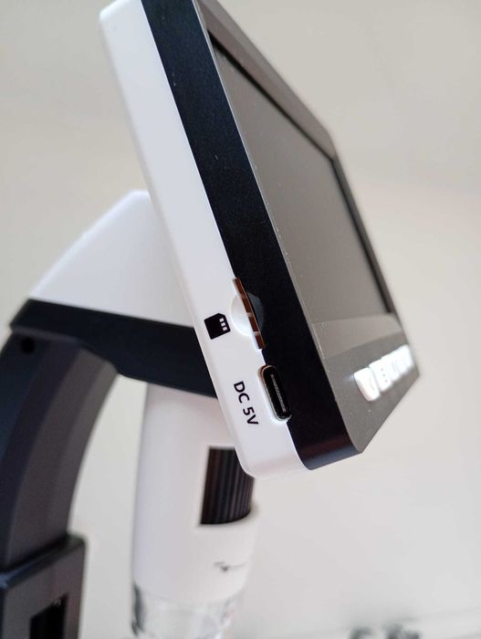 Mikroskop Cyfrowy LCD