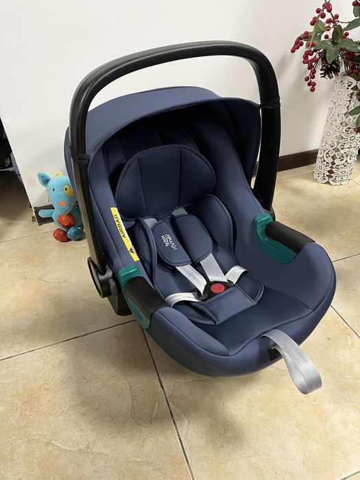 Автокрісло Britax Römer BABY-SAFE 3 i-SIZE Група 0+ (0-13 кг) брітакс автолюлька переноска детское автокресло 0