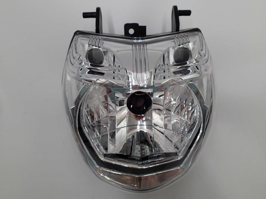 Reflektor lampa nowa Suzuki GSR 600