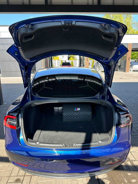 Tesla Model 3 2020 Long Range 75D