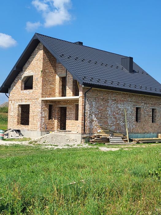 Виконуємо покрівельні роботи!