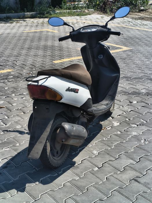 мопед Suzuki let's 2 бабочка