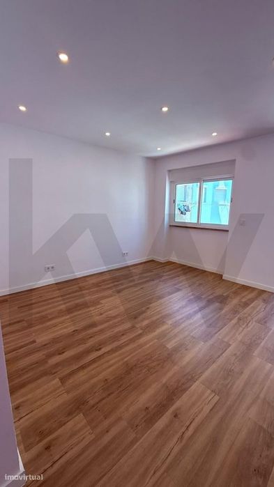 T2 Remodelado em Queluz!