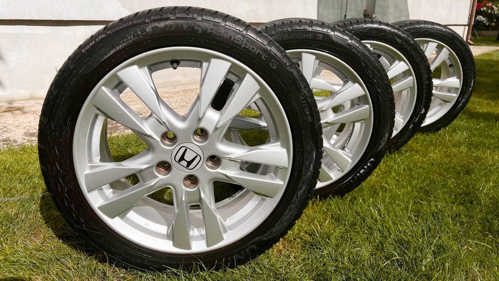 Oryginalne felgi Honda 17" 5×114,3 + Uniroyal 225/45 R17 – komplet