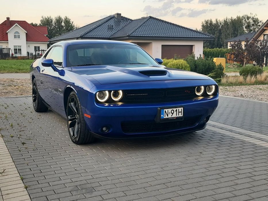 Dodge Challenger