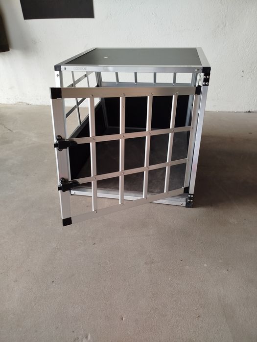 Transporter dla psa Cadoca czarny M 54 cm x 70 cm 51 cm