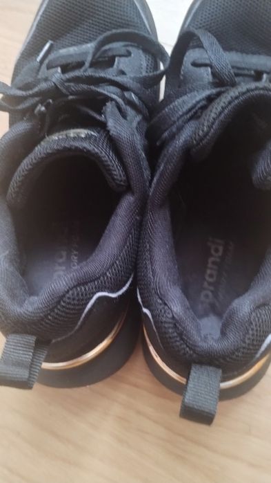 buty czarne Sprandi roz 38