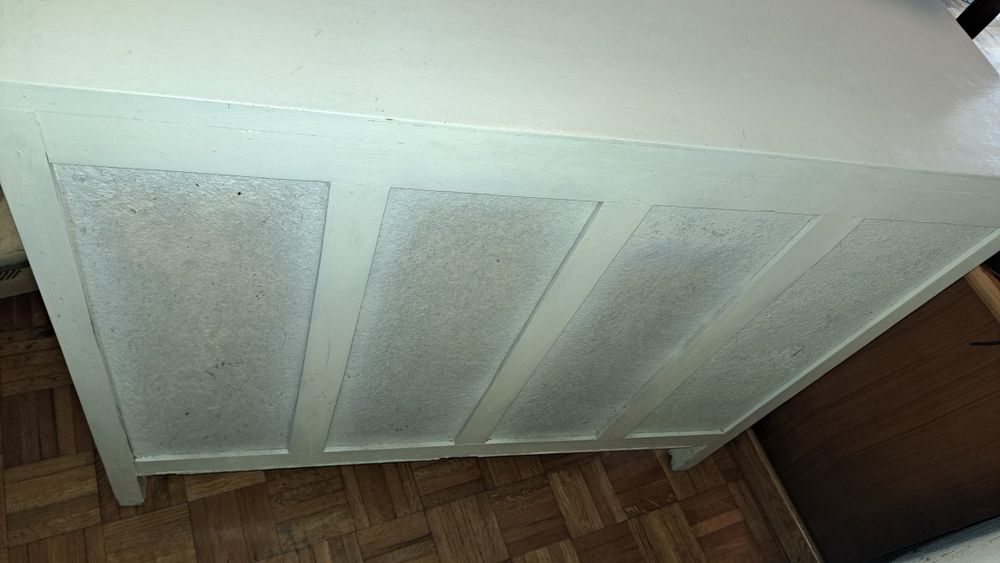 Móvel antigo remodelado