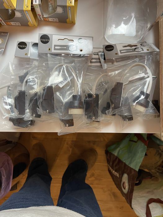 Vendo 8 aros de encastre com as lampadas