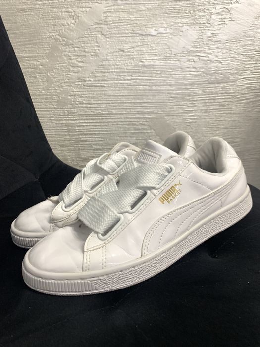 Жіночі кросівки Puma Basket Heart Patent