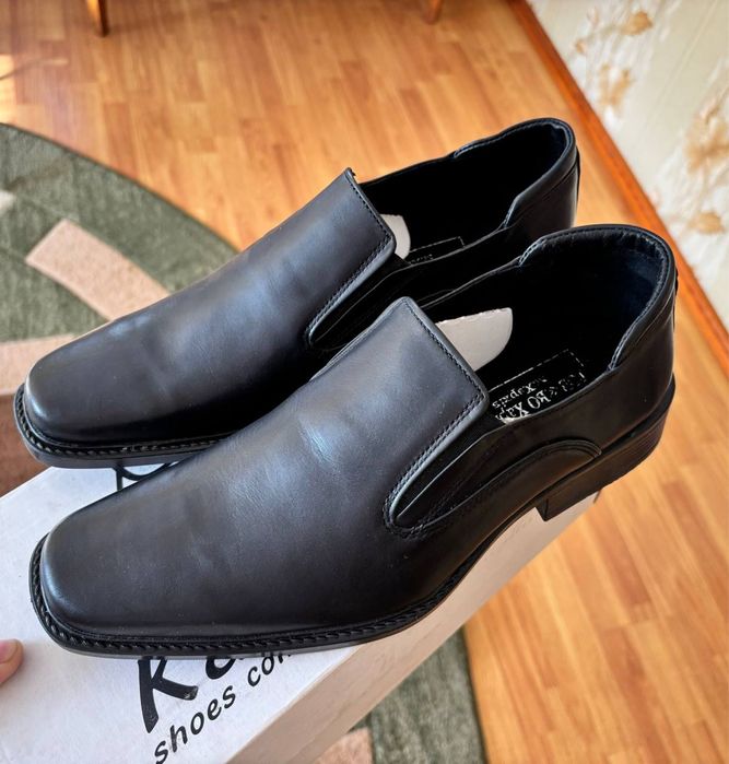 Чоловічі туфлі 41-5розмір