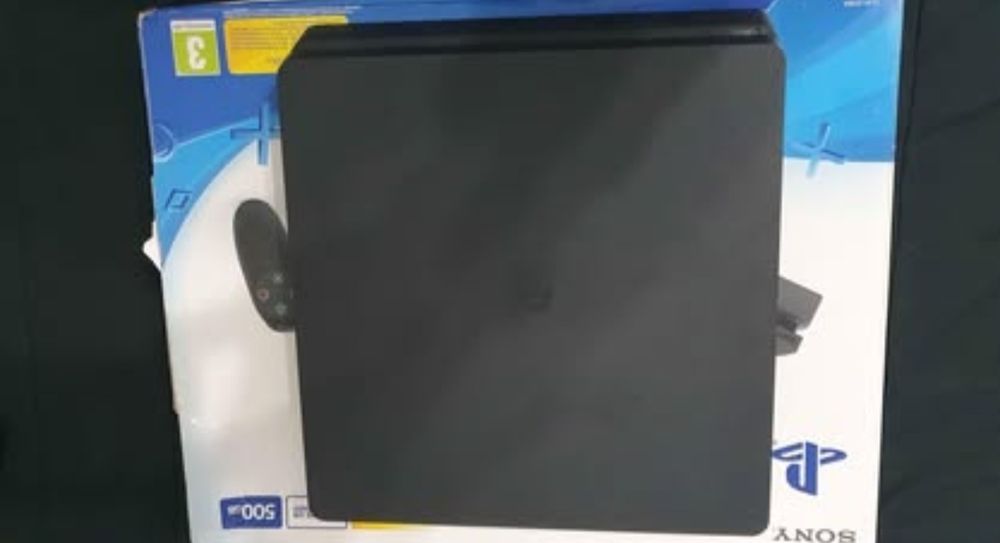 Playstation 4 slim LER DESCRIÇÃO