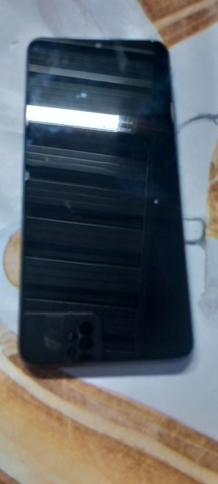 Tenho um Samsung A42 para venda